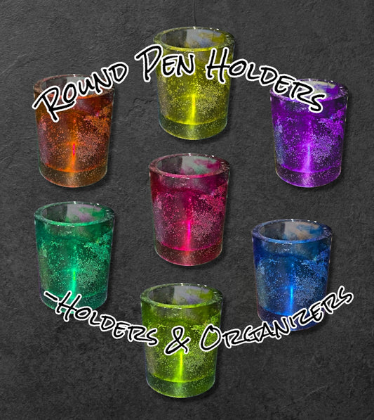 Round Pen Holders
